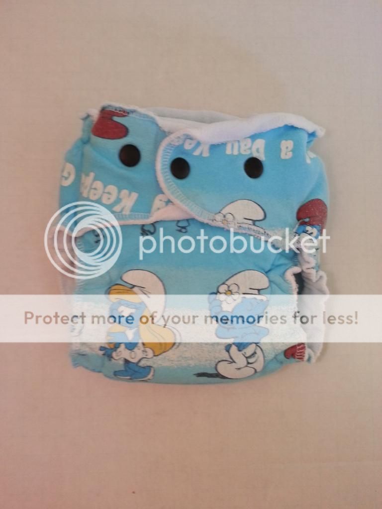Smurfs md/lg fitted Smurfs md/lg fitted