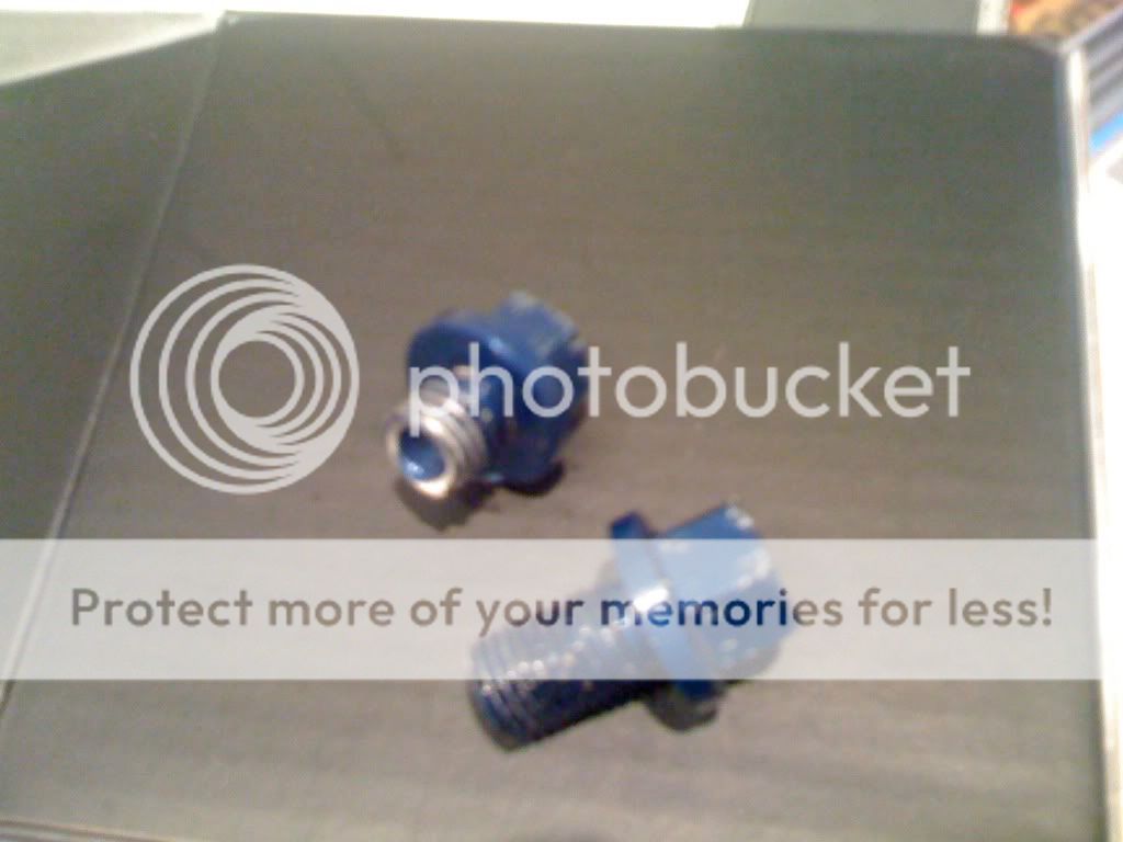 Brocken Drain Plug!, Stuck In The Front Drain Plug Place